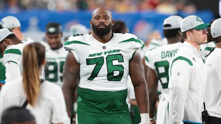 George Fant Landing on Injured Reserve Creates Nightmare Scenario For Jets George Fant Landing on Injured Reserve Creates Nightmare Scenario For Jets