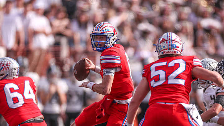 Clemson Will Not Explore the Portal for Another QB for 2022 Clemson Will Not Explore the Portal for Another QB for 2022