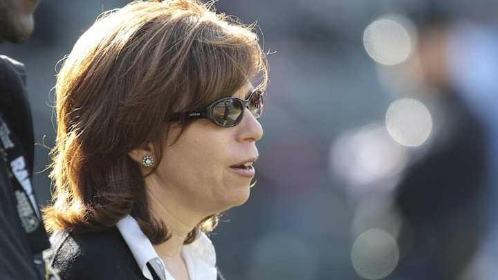 Former Raiders Exec Amy Trask Has Some Sharp Words for Giants, Joe Judge Former Raiders Exec Amy Trask Has Some Sharp Words for Giants, Joe Judge
