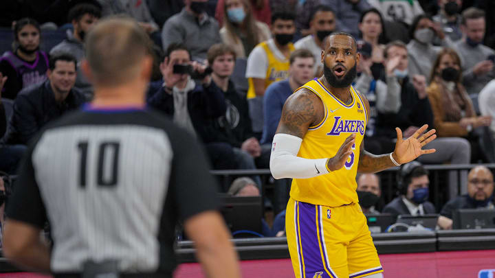 LeBron James Compares COVID-19 to Flu, Cold in Meme on Instagram