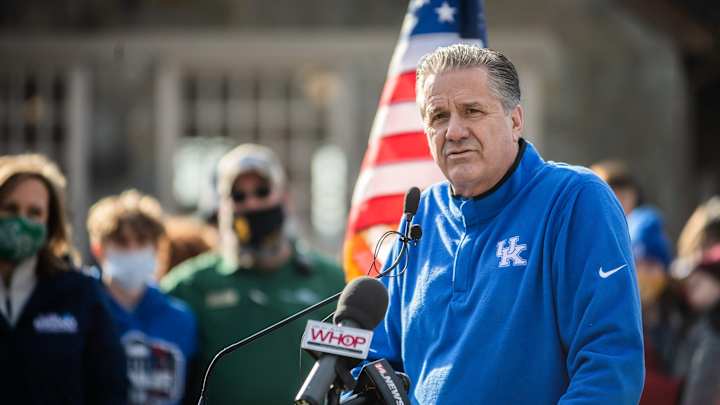 Kentucky, Western Kentucky to Play Game for Tornado Relief Fund