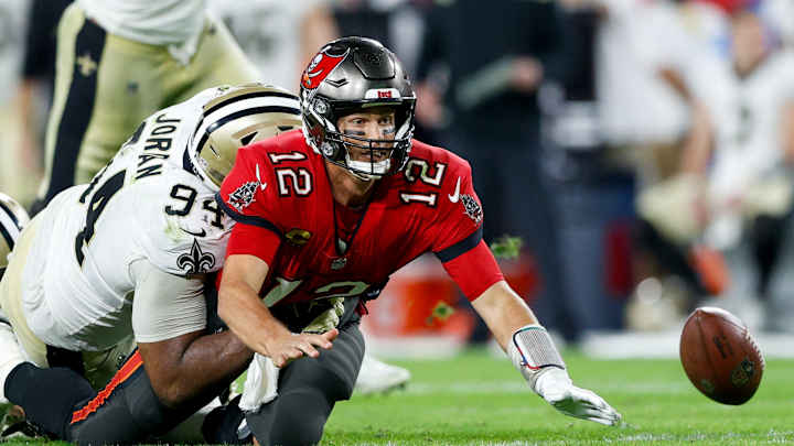 Tom Brady Details Sideline Altercation With Saints Tom Brady Details Sideline Altercation With Saints