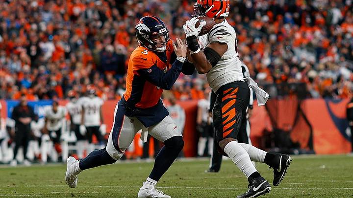 Drew Lock on Lost RPO Fumble: 'When in Doubt, Give it to the Pros' Drew Lock on Lost RPO Fumble: 'When in Doubt, Give it to the Pros'