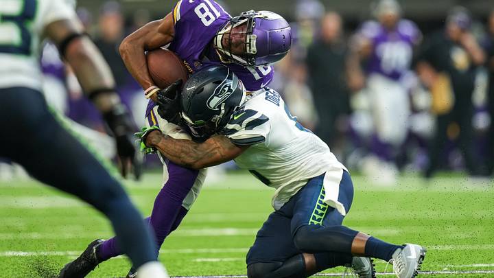 Quandre Diggs, Bobby Wagner Will Represent Seahawks in 2022 Pro Bowl Quandre Diggs, Bobby Wagner Will Represent Seahawks in 2022 Pro Bowl