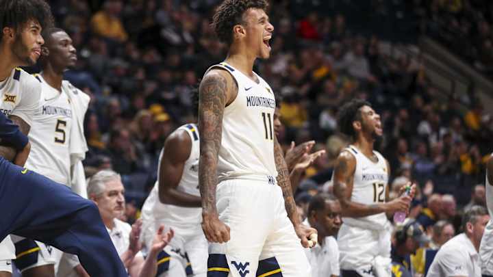 LIVE GAME THREAD: West Virginia vs Youngstown State LIVE GAME THREAD: West Virginia vs Youngstown State