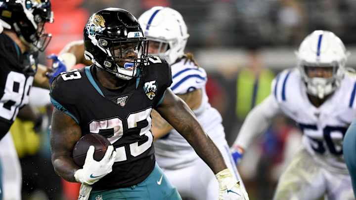 Jaguars Sign Former RB Ryquell Armstead, Place Travis Etienne on COVID-19 List Jaguars Sign Former RB Ryquell Armstead, Place Travis Etienne on COVID-19 List