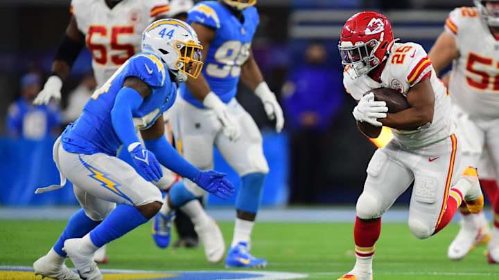 Mountaineers in the NFL: Week 15