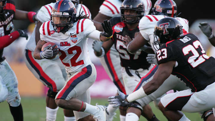 Sugar, Peach and Cotton: A Look Through Ole Miss' NY6 Bowls in the 21st Century