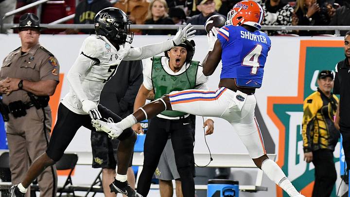 Florida Gators Lead UCF Knights 10-9 at Halftime in Gasparilla Bowl Florida Gators Lead UCF Knights 10-9 at Halftime in Gasparilla Bowl