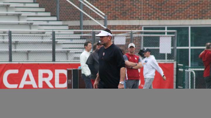 Oklahoma's Bob Stoops Can Finally Get His Storybook Ending in the Alamo Bowl