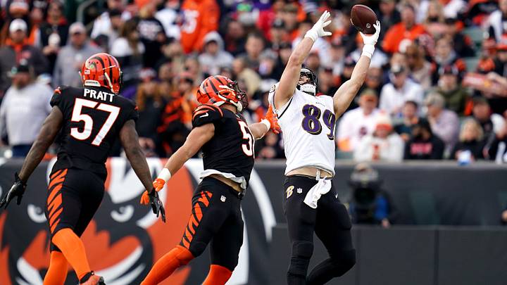 Andrews, Tucker, Duvernay Earn First-Team All-Pro Honors