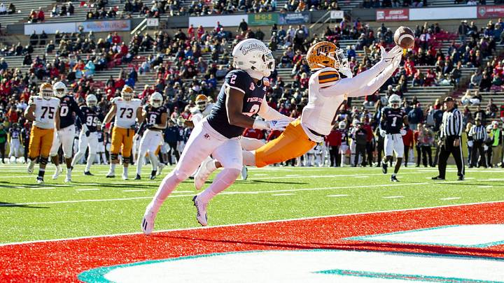Gators Extend Offer To Highly-Coveted UTEP Transfer WR Jacob Cowing Gators Extend Offer To Highly-Coveted UTEP Transfer WR Jacob Cowing