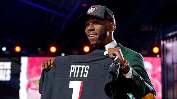 Who Should Falcons Pick At 10th?