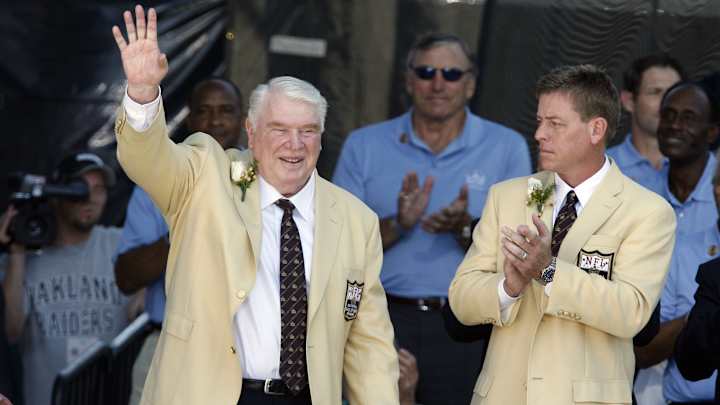 Old Clip of John Madden Ribbing Troy Aikman Goes Viral After NFL Legend’s Death
