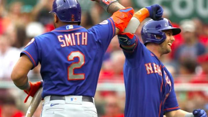 Should The Mets Trade Jeff McNeil Or Dom Smith? Should The Mets Trade Jeff McNeil Or Dom Smith?