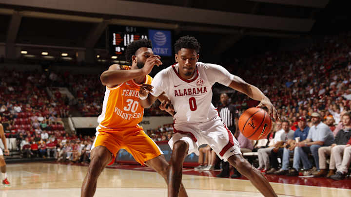 Alabama Basketball Rises to No. 15 in Latest AP Top 25 Poll