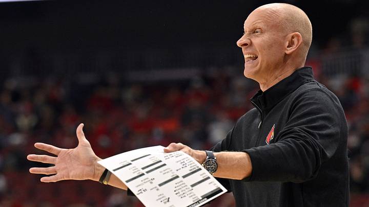 What Chris Mack, Louisville Players Said After 73-69 Win vs. Wake Forest