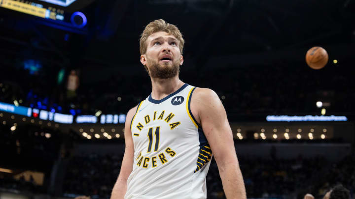 Pacers Fall To Hornets In Indy