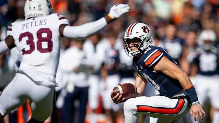 S Peters Announces His Decision to Enter the NFL Draft