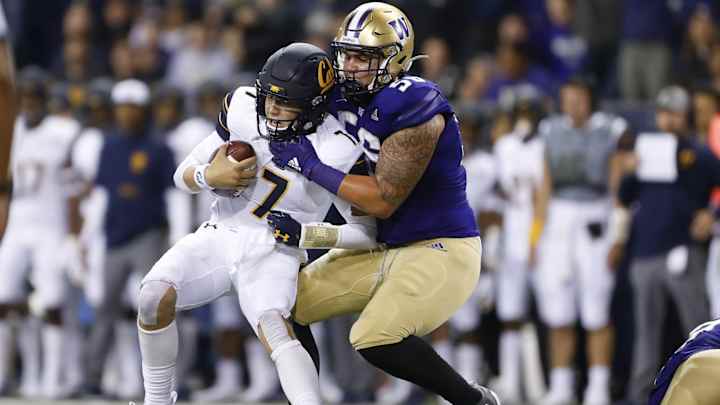 Medically Retired Laiatu Latu Says He's Playing Again — for UCLA Medically Retired Laiatu Latu Says He's Playing Again — for UCLA