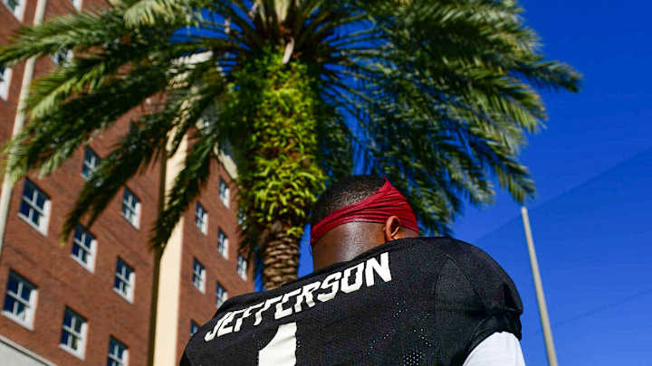 WATCH-LISTEN: You'll Have to Start Early for Outback Bowl on Saturday WATCH-LISTEN: You'll Have to Start Early for Outback Bowl on Saturday