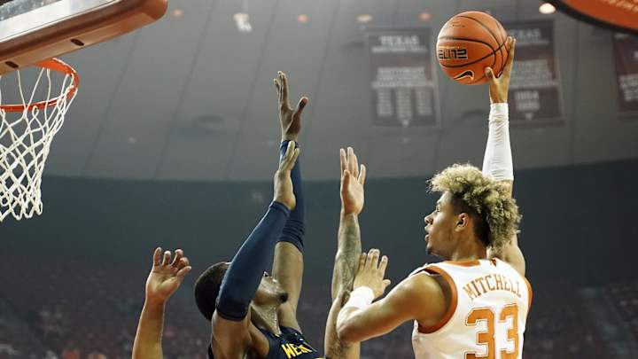 Shorthanded Mountaineers Struggle in Big 12 Opener vs. Texas
