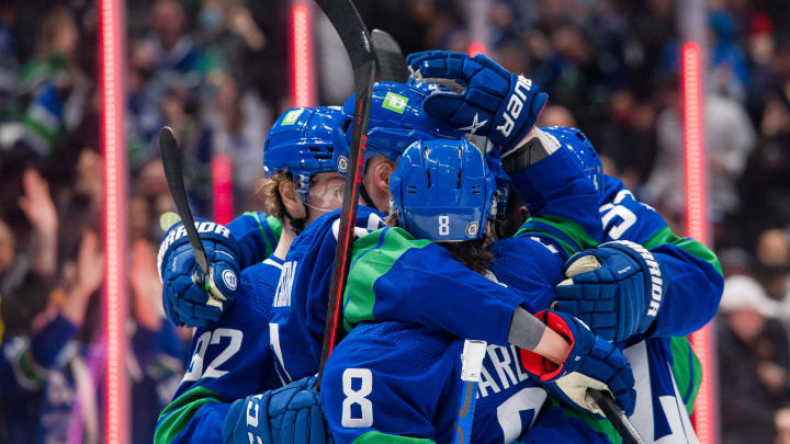 Canucks Staffer Searching for Stranger Who (Correctly) Noticed He May Have Cancer
