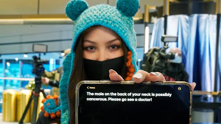 Canucks, Kraken Reward Fan Who Noticed Vancouver Staffer's Cancerous Mole Canucks, Kraken Reward Fan Who Noticed Vancouver Staffer's Cancerous Mole