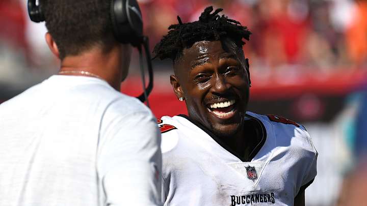 Antonio Brown Thanks Bucs After Being Released, Then Releases Rap Song