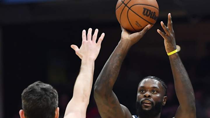 Watch Lance Stephenson Score His First Basket Back With The Pacers