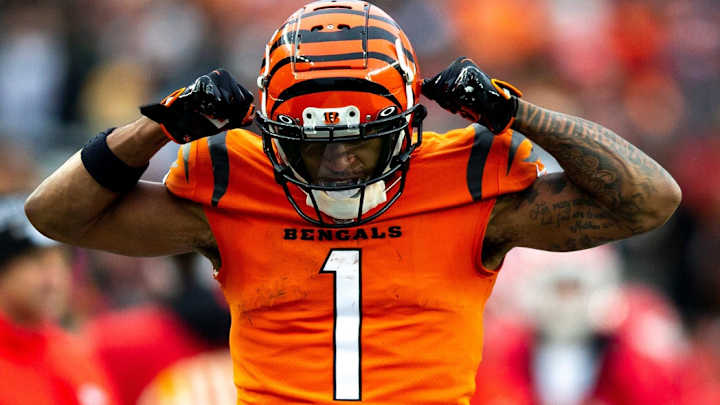 Watch: Ja'Marr Chase Gets Slimed By Joe Burrow SpongeBob Gives Him NVP Trophy