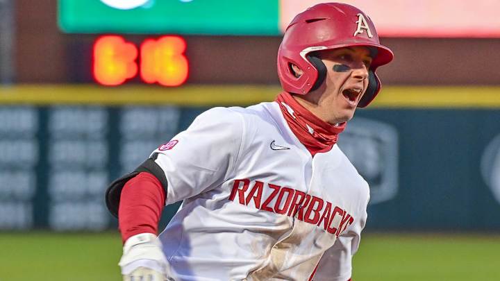 Moore, Pallette Named Preseason All-Americans