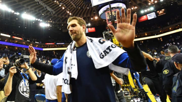 'One-Legged Memories': Warriors Center Reflects on Mavs Legend Nowitzki 'One-Legged Memories': Warriors Center Reflects on Mavs Legend Nowitzki