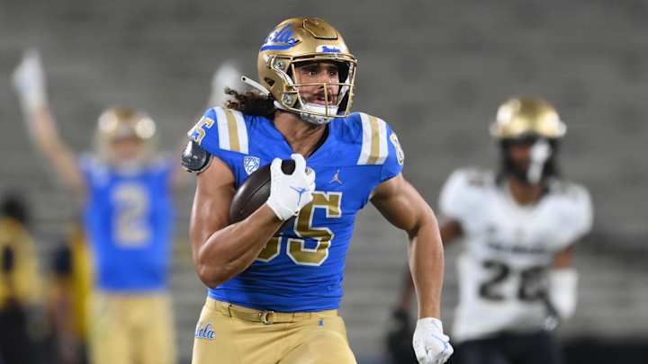 UCLA Football Tight End Greg Dulcich Declares For 2022 NFL Draft, Forgoing Final Year UCLA Football Tight End Greg Dulcich Declares For 2022 NFL Draft, Forgoing Final Year