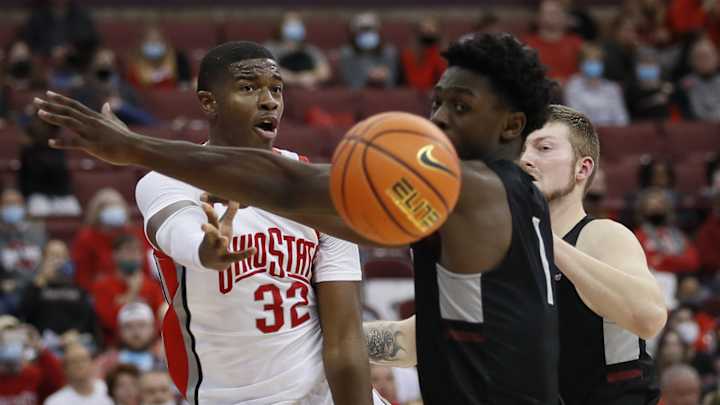 Surprise! Hoosiers Open As Slight Favorite For Thursday's Game With No. 13 Ohio State