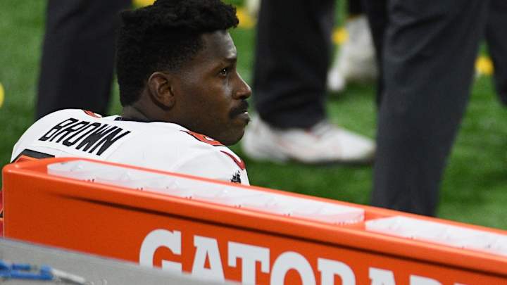 Antonio Brown Accuses Buccaneers of Bribing Him to Enter Mental Health Treatment