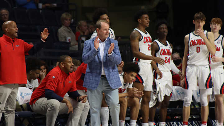 Kermit Davis, Ole Miss Prep for No. 4 Auburn on Saturday Kermit Davis, Ole Miss Prep for No. 4 Auburn on Saturday