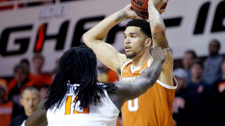 Lack of Aggression Plagues No. 14 Texas in Another Road Loss