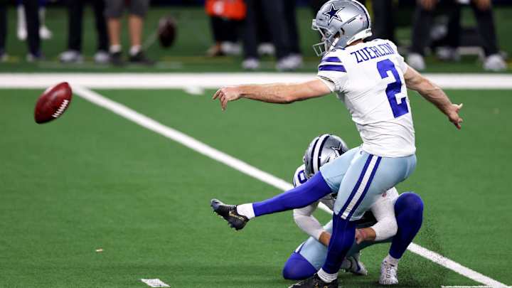 'Not Ideal': Dallas Cowboys Enter NFL Playoffs With 1 Worry - Kicker Greg Zuerlein