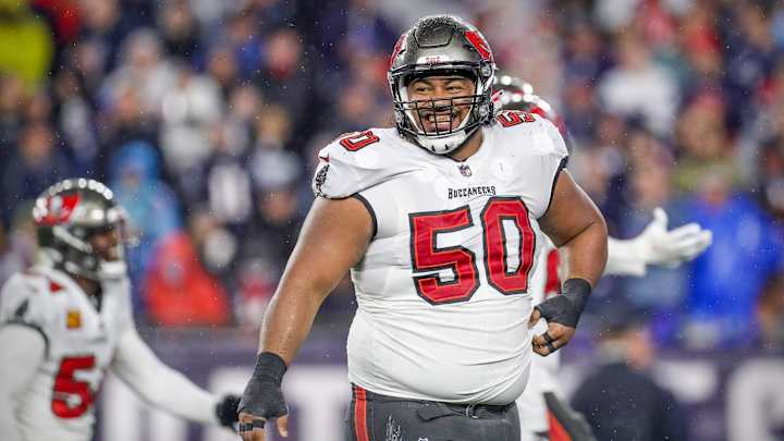 Bucs, DT Vita Vea Agree to $73 Million Contract Extension