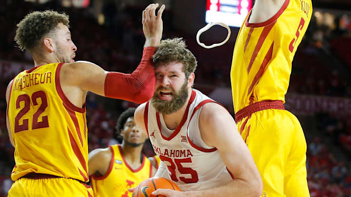 Oklahoma Seeking Fourth Ranked Win Against the Texas Longhorns
