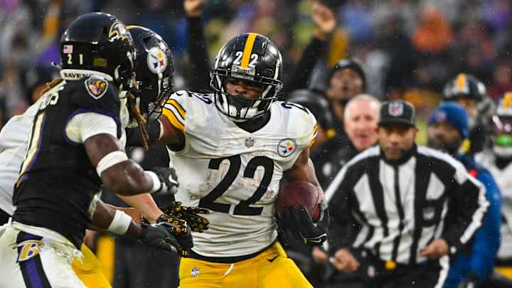 NFL Fans Angry With CBS After Switch From Steelers vs. Ravens During Overtime NFL Fans Angry With CBS After Switch From Steelers vs. Ravens During Overtime