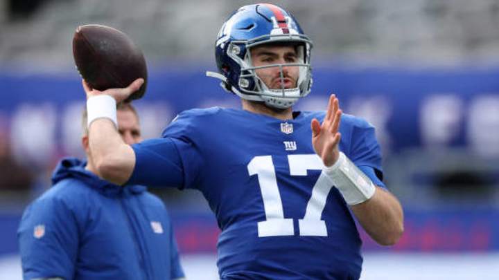 Commanders Sign Georgia Bulldogs Ex QB Jake Fromm; What's His Role? Commanders Sign Georgia Bulldogs Ex QB Jake Fromm; What's His Role?