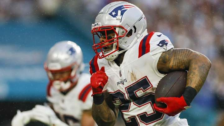 NFL Rebels: How Did Ole Miss Alumni Perform in Week 18? NFL Rebels: How Did Ole Miss Alumni Perform in Week 18?