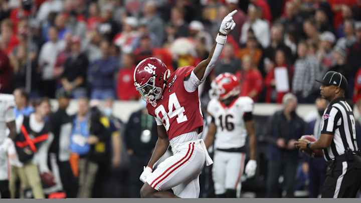 Alabama WR Agiye Hall No Longer Listed on Official Online Roster