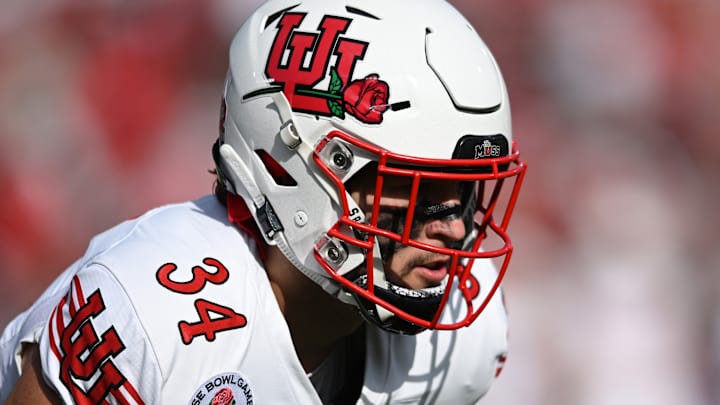 Pac-12 Has Only Two Teams in Final AP Poll