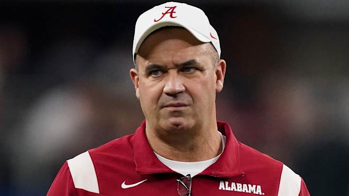 Alabama OC Bill O'Brien Loses It After Team Doesn't Convert Third Down Alabama OC Bill O'Brien Loses It After Team Doesn't Convert Third Down