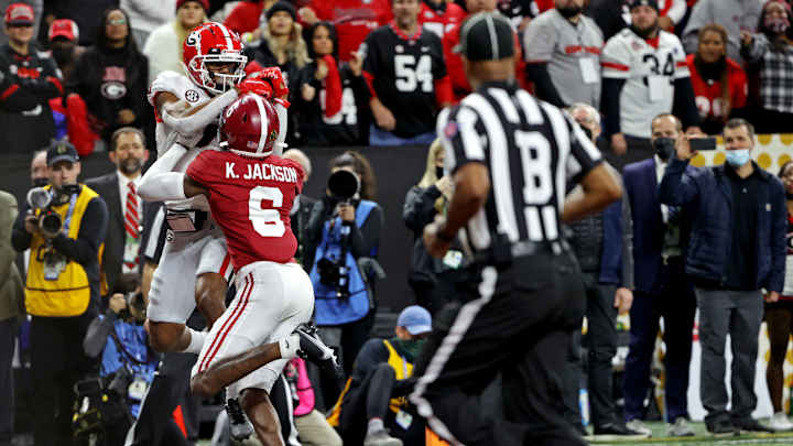 Alabama DB Responds to Fans Who Criticized Him for Plays During Title Game Alabama DB Responds to Fans Who Criticized Him for Plays During Title Game