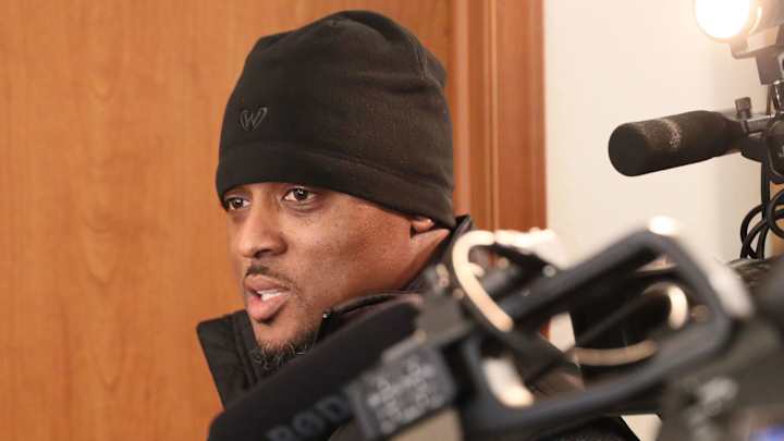 Warrick Dunn Named NCAA Silver Anniversary Award Recipient