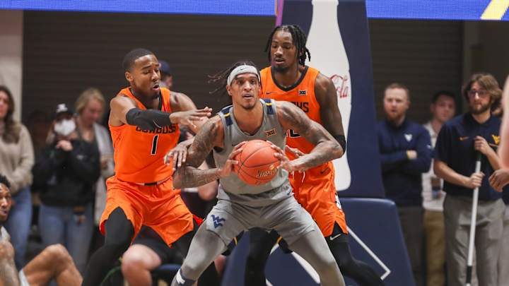 Mountaineers Send Cowboys Packing